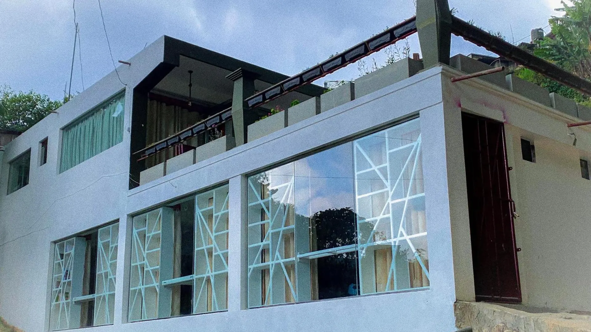 Misty Breeze Villa Nuwara Eliya